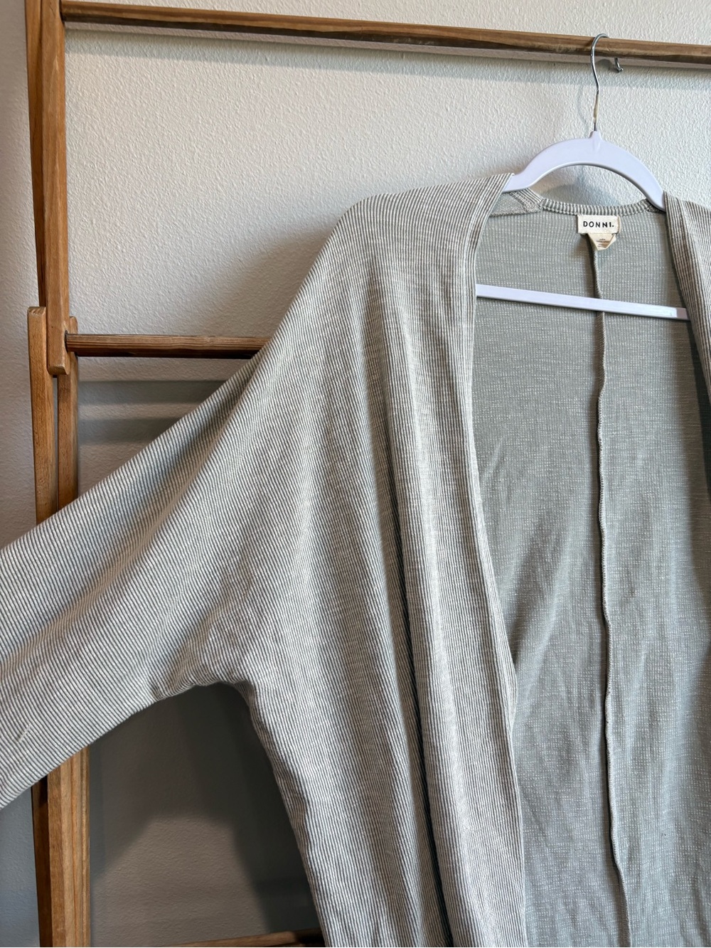 Donni ribbed cardigan OSFA - Picture 3 of 8
